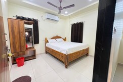 SRI SESHA GANAPATHI RESIDENCY