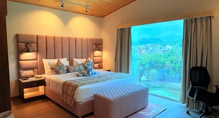 Bamboo Saa Resort & Spa Room Type - Luxury Sajjan Villa with 2-bedrooms and Jacuzzi