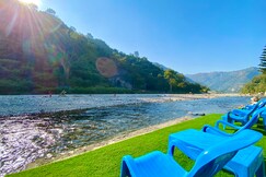 Euphoric River Resort