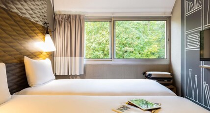 Ibis Jouy en Josas Velizy Room Type - Standard Room with 2 single beds