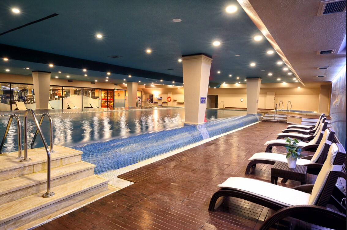 Dedeman Istanbul Hotel - Tap to explore photos