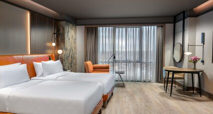 Movenpick Hotel Istanbul Marmara Sea Room Type - SUPERIOR TWIN CITY SIDE ROOM Movenpick Hotel Istanbul Marmara Sea Room Type - SUPERIOR TWIN CITY SIDE ROOM