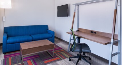 Holiday Inn Express Fort Worth West, an IHG hotel Room Type - 1 King Suite Comm Accessible
