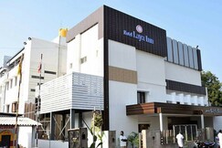 Hotel LAYA