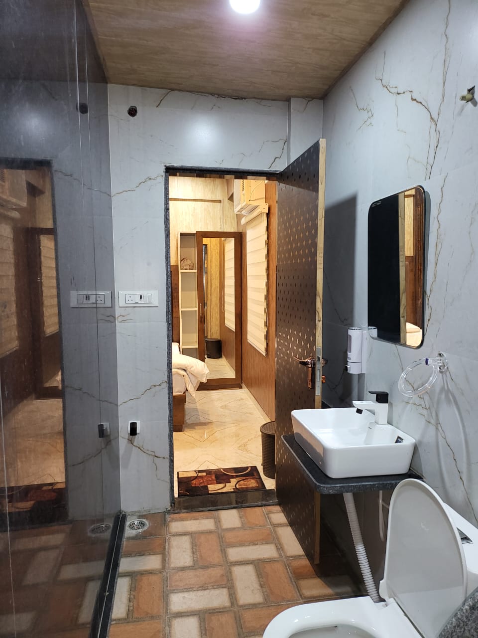 vrinda inn homestay - Tap to explore photos