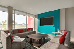 avid hotels NASHVILLE SOUTH 