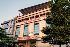 Treebo Maharaja Residency Family Hotel