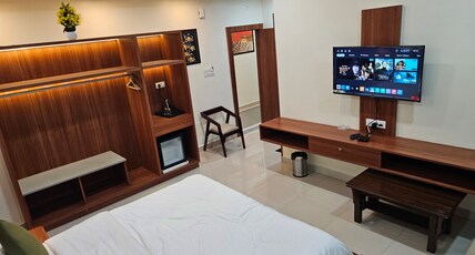 Hotel Sunrise Room Type - SUPER DELUXE AC ROOM