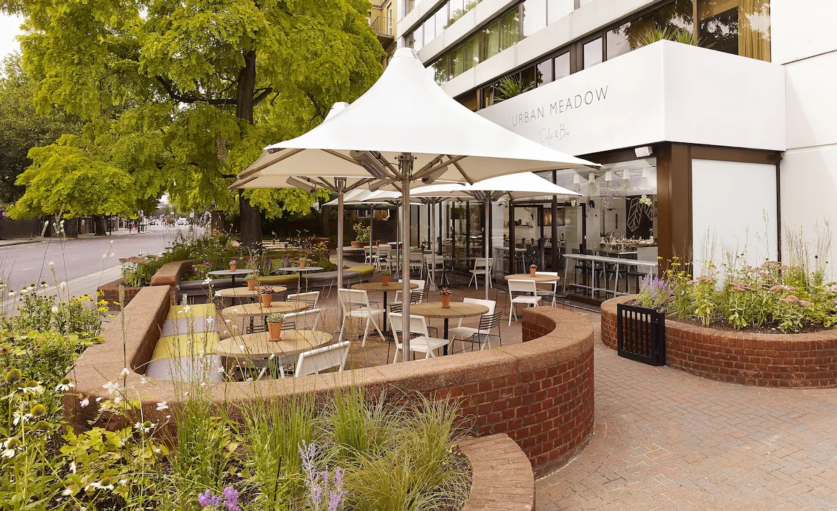 DoubleTree by Hilton Hotel London - Hyde Park - Tap to explore photos