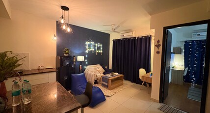 Homigo Stays Room Type - Ivory