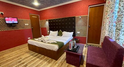 De Rocks Inn Room Type - Deluxe Room