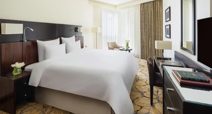 Movenpick Hotel & Residences Hajar Tower Makkah Room Type - Deluxe Suite King Part Haram View Movenpick Hotel & Residences Hajar Tower Makkah Room Type - Deluxe Suite King Part Haram View