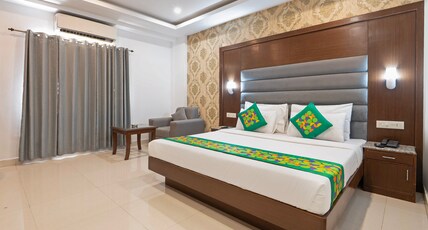 Treebo Premium Grand Legacy Elite with Roof Top Cafe Room Type - Superior Room