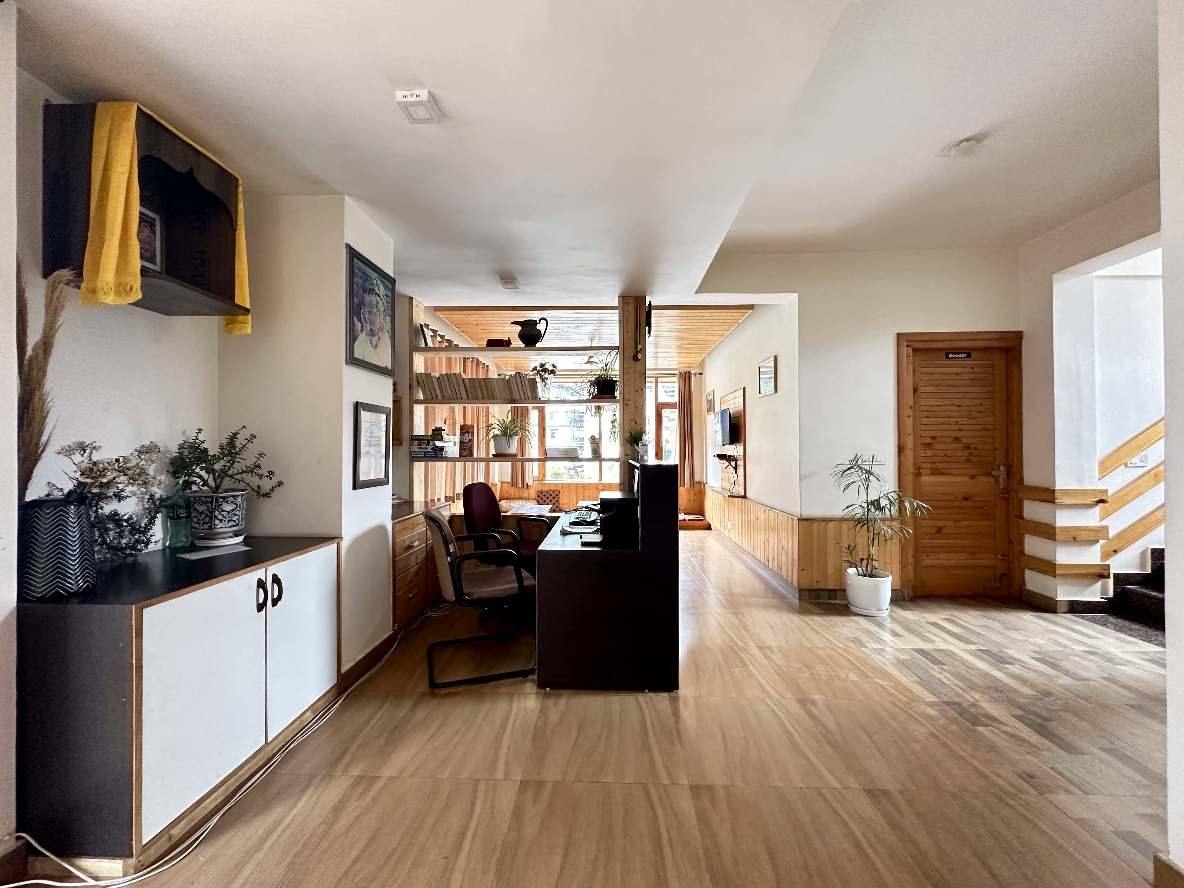 Jumikhang Homestay - Tap to explore photos