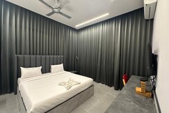 Hotel Siri Inn (Mindspace Hitec City)