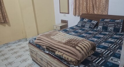 Shri Radhe Krishn Palace Room Type - Deluxe Room