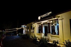 Coconut Creek Farmstay