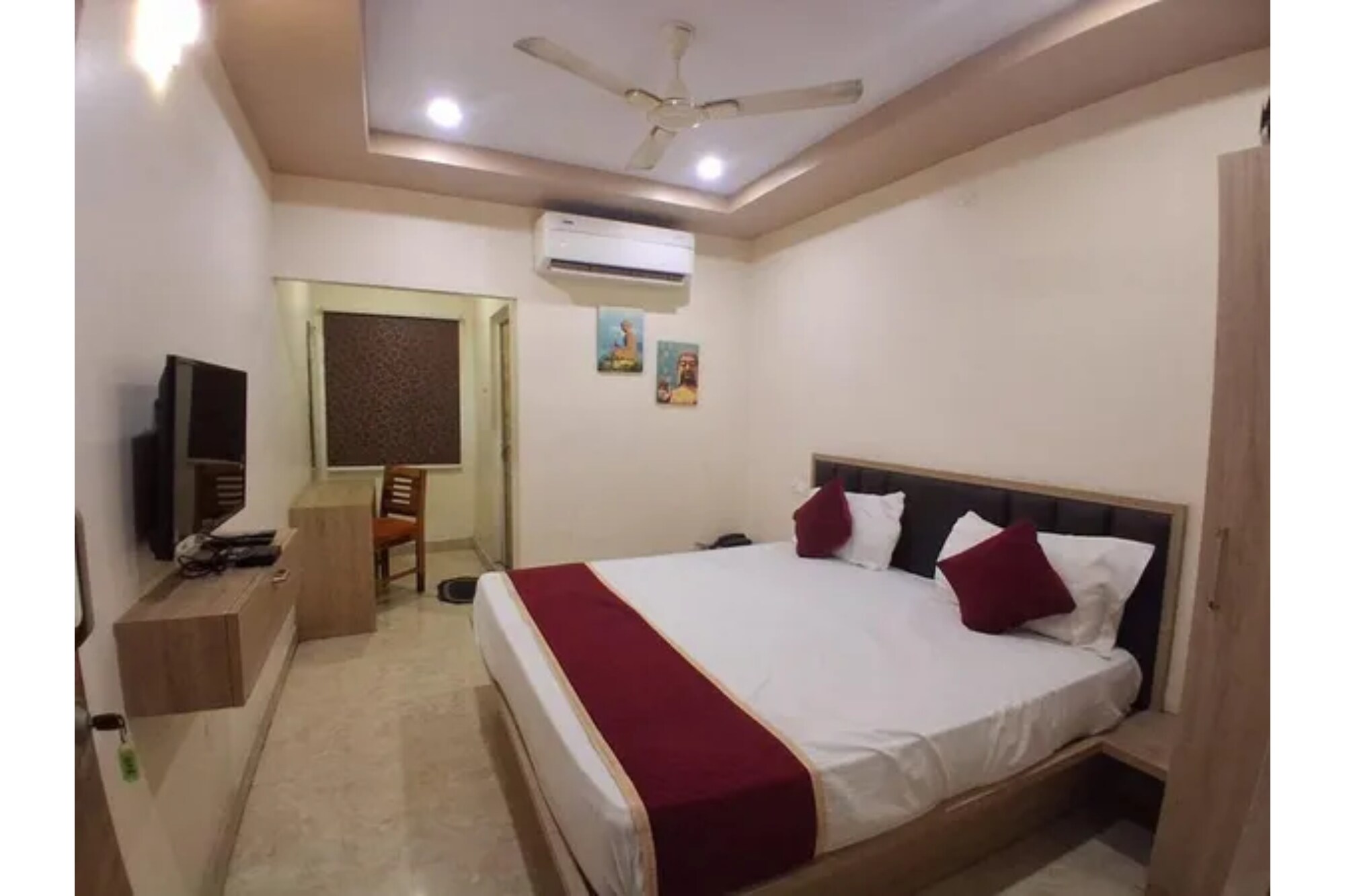 FabHotel Aruna Executive Inn - Tap to explore photos