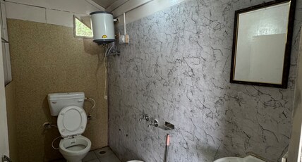 Camp Pottershill Room Type - Deluxe Cottage with Private Balcony