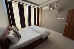 DMB HOTEL