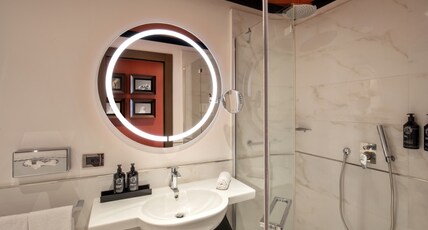 The Independent Hotel Room Type - Family Room