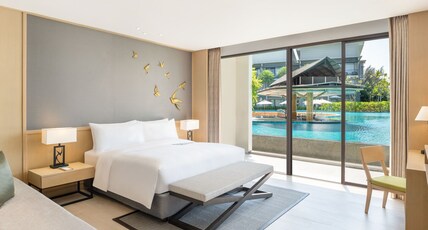 Le Meridien Khao Lak Resort & Spa Room Type - 1 Bedroom Suite, 1 King, Ground floor, Pool access, Terrace Le Meridien Khao Lak Resort & Spa Room Type - 1 Bedroom Suite, 1 King, Ground floor, Pool access, Terrace