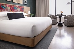 Kimpton SANTO