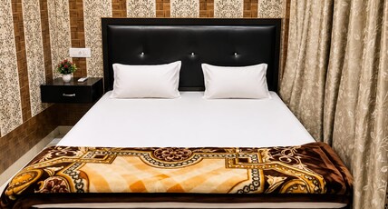 Shree kashi vishwanath paying guest house Room Type - Bedroom