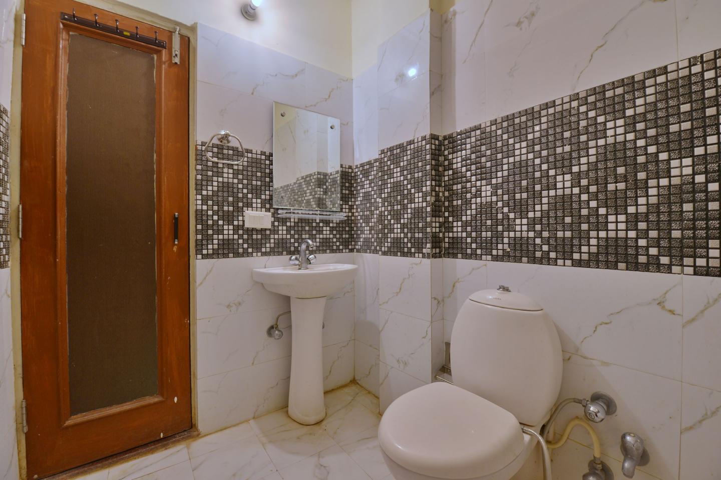 Hotel Gobind Palace - Tap to explore photos