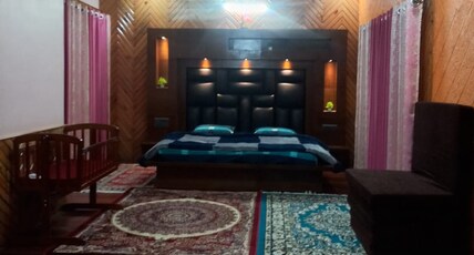 A voyager wood Room Type - Bedroom 2