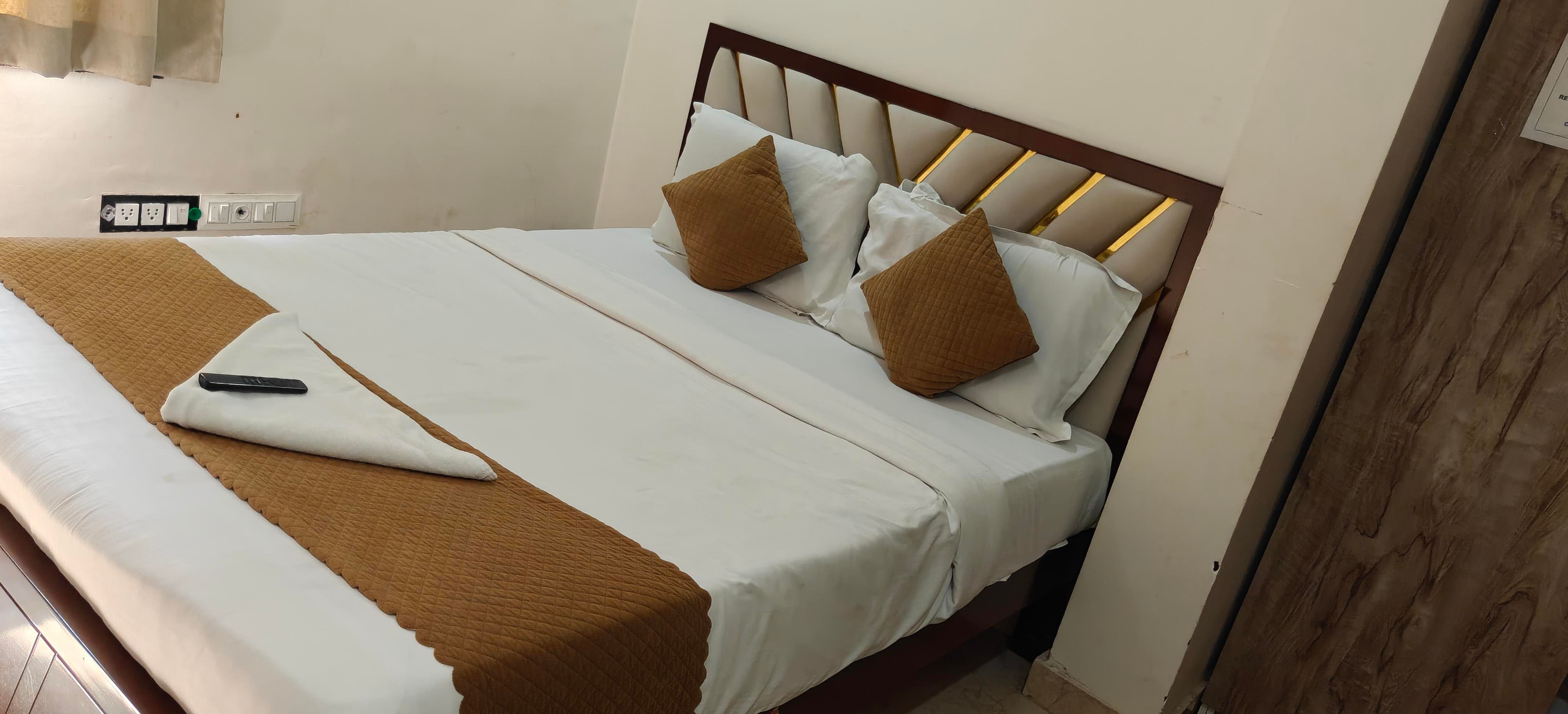 VAARAAHI HOTELS - Tap to explore photos