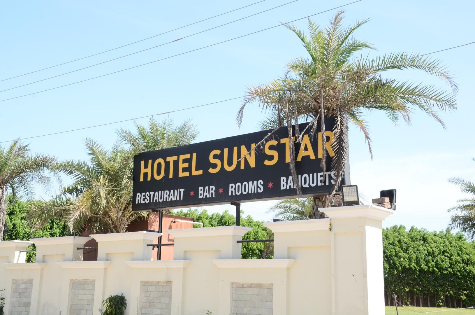 Hotel Sunstar - Tap to explore photos