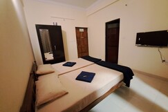 DSOUZAS GUEST HOUSE TIVIM