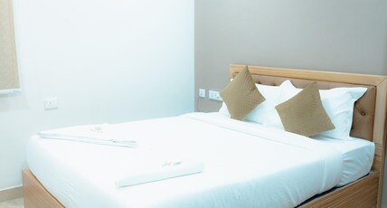 seri hotel Room Type - Standard Twin