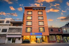 FabHotel Raj Niwas