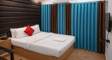 HOTEL PARBATI INTERNATIONAL Room Type - EXECUTIVE ROOM