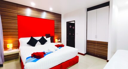 Patong Max Value Hotel Room Type - Superior Double Room with Window-No Balcony
