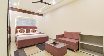 FabHotel The 4 Seasons Room Type - Executive Room