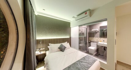Flora by Crossroads Hotel Room Type - KL Tower Forest View Room