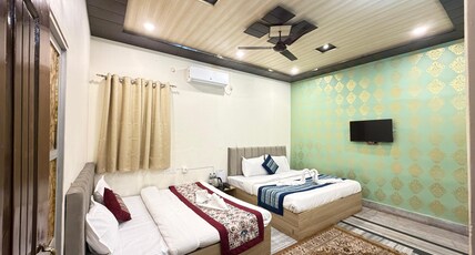 Unnati Residency (Free Parking) Room Type - Four Bed Family Room