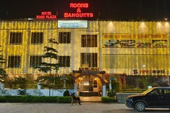 HOTEL SHREYASH INN