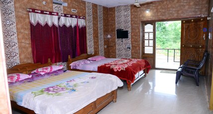 SRI RANGA RESIDENCY Room Type - FAMILY DELUXE  ROOM (GF)