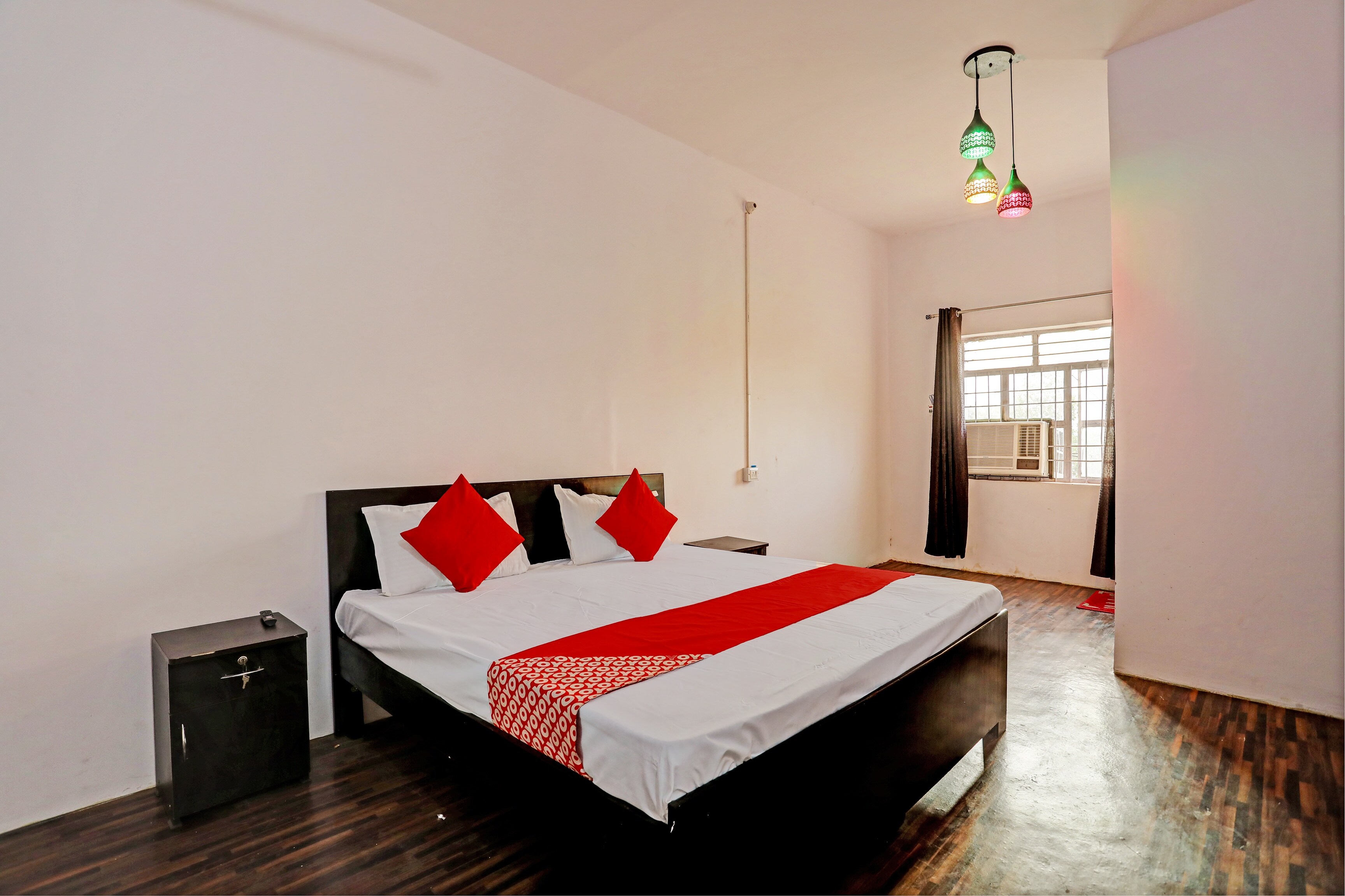 Hotel O Samrat - Tap to explore photos