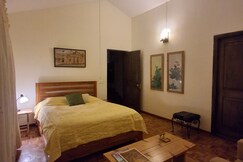 Kaleege House | Private Room in Main House | Takdah Cantt, Darjeeling