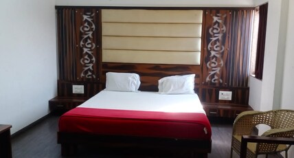 Hotel Sai Bhagwati Room Type - Suite Room