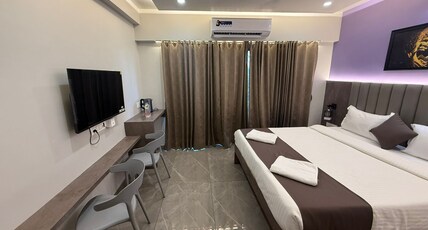 The Palm Beach Residency Daman Room Type - Deluxe Room