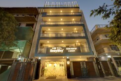 Hotel GreySky Medicity Gurgaon