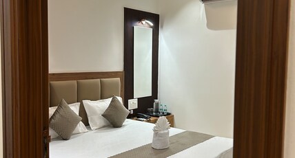 Hotel Aaramyaa Room Type - Deluxe King Bed Room