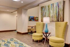 Hampton Inn & Suites by Hilton Manchester