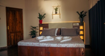 Soul, Varkala Hostel - Black Beach Room Type - Triple Non-AC Room shared bathroom with Balcony Sea-view Wing B